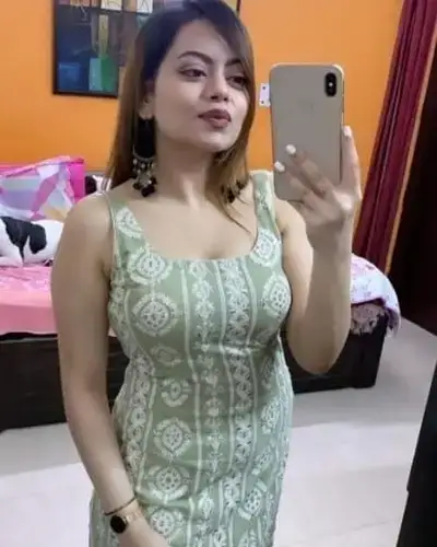 Call Girl in Salcete